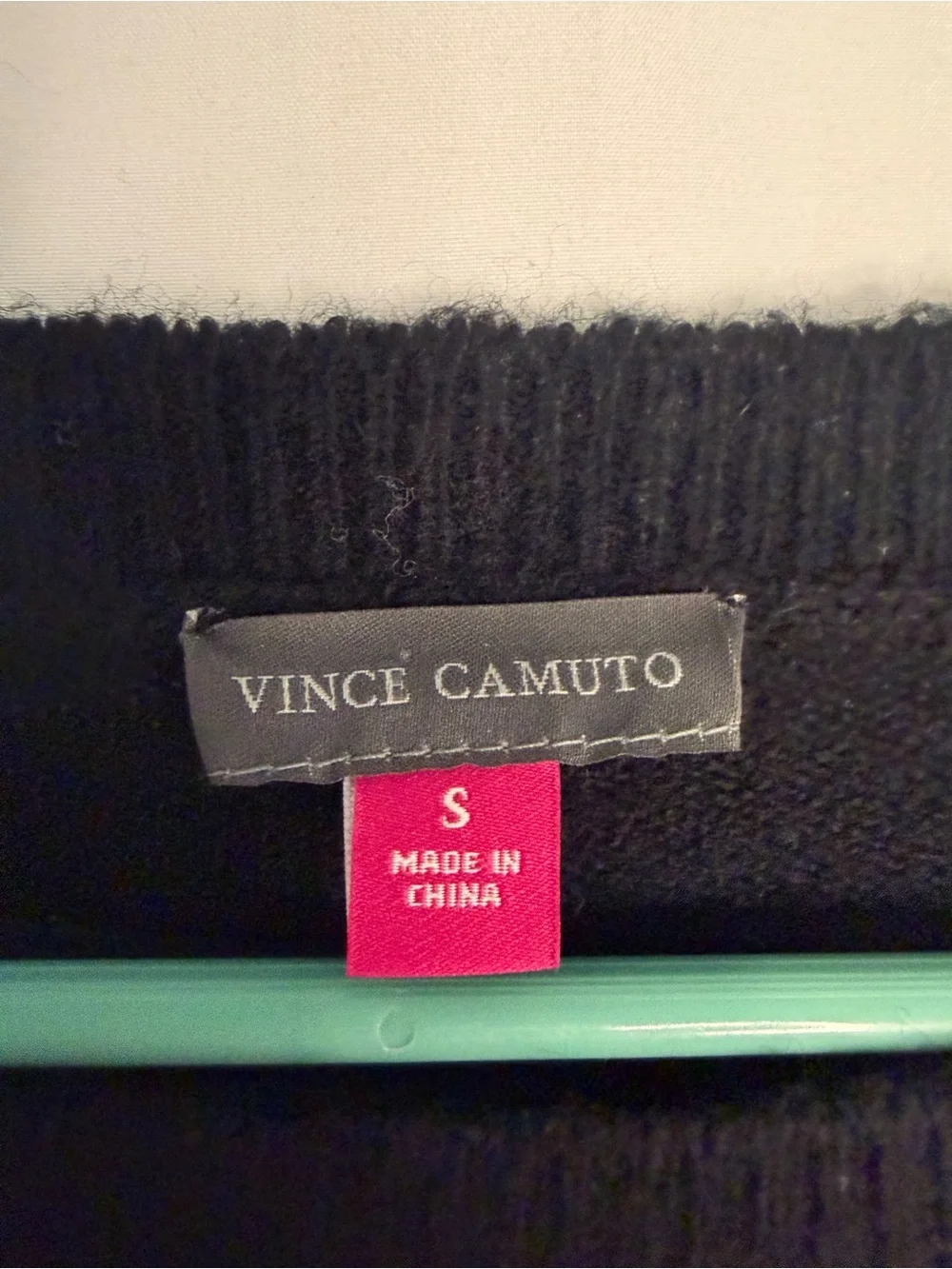 Vince Camuto Black and Gray Colorblock Oversized Crewneck Sweater Size Small - Picture 3 of 5